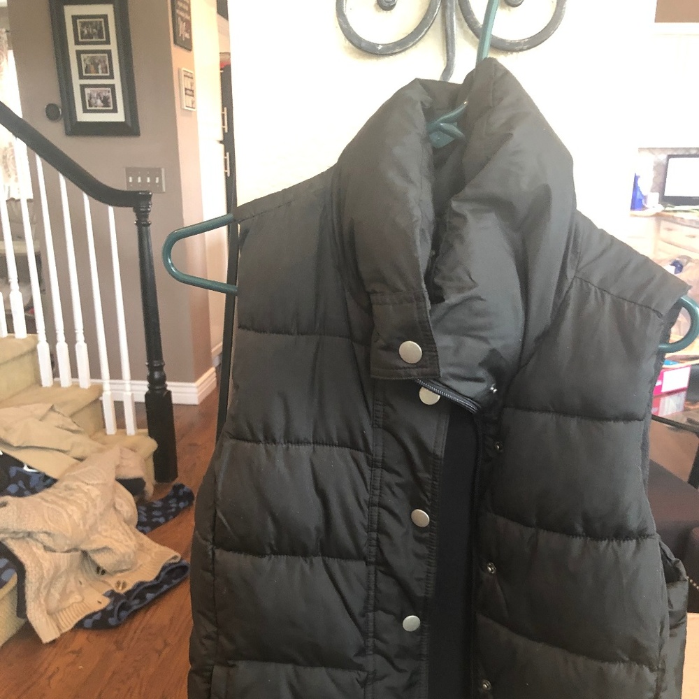 Old Navy black puffy vest.